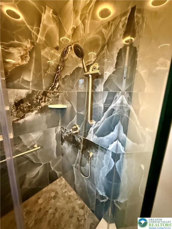 1425 Howertown Road, Unit B Catasauqua, PA 18032 - Photo 20 of 30