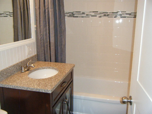 5027 Ridgelane Drive Fort Wayne, IN 46804 - Photo 8 of 13 Gallery Image 8
