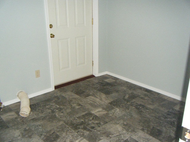 5027 Ridgelane Drive Fort Wayne, IN 46804 - Photo 9 of 13 Gallery Image 9