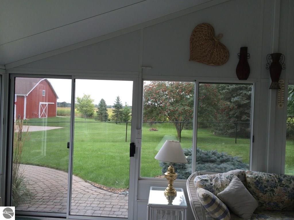 9345 South Leaton Road Shepherd, MI 48883 - Photo 27 of 62 1790367-26.JPG