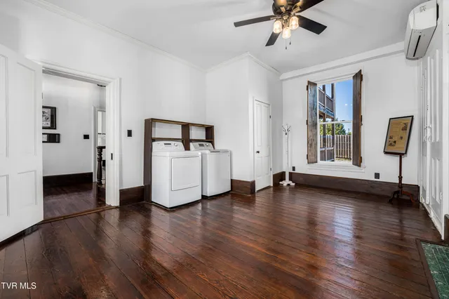 $2,300 | 120 South Cherokee Street, Unit 1, Jonesborough, TN 37659