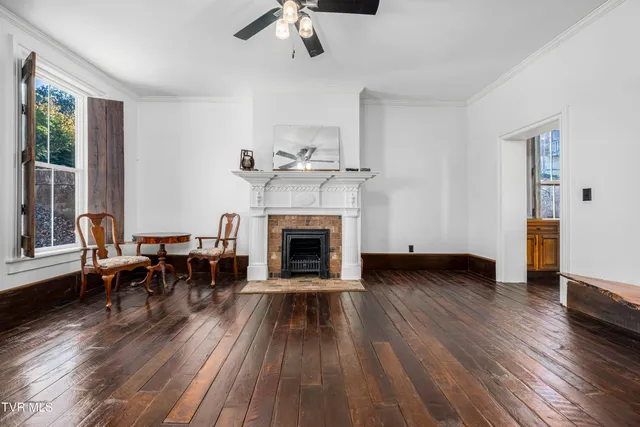 $2,300 | 120 South Cherokee Street, Unit 1, Jonesborough, TN 37659