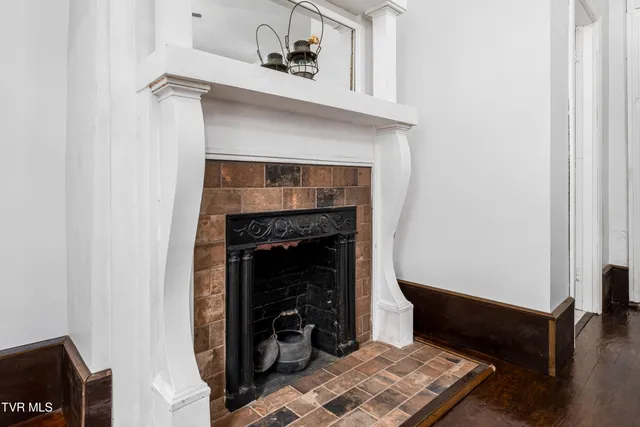 $2,300 | 120 South Cherokee Street, Unit 1, Jonesborough, TN 37659