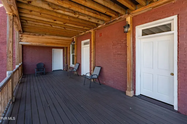 $2,300 | 120 South Cherokee Street, Unit 1, Jonesborough, TN 37659