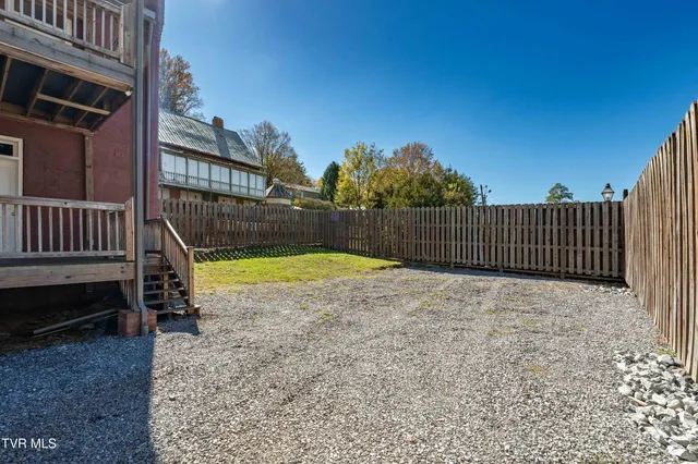 $2,300 | 120 South Cherokee Street, Unit 1, Jonesborough, TN 37659