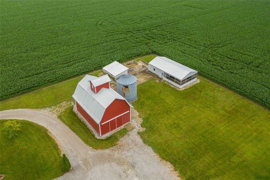 3000 Central City Road Alburnett, IA 52202 - Photo 11 of 50 Gallery Image 11