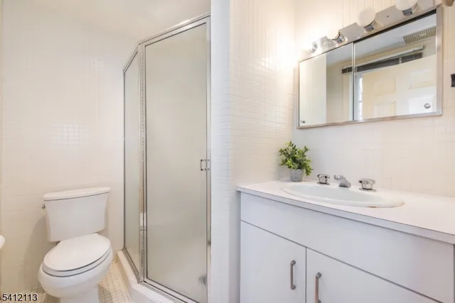 $1,995,000 | 5 Rocky Way, West Orange, NJ 07052