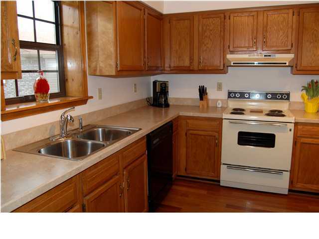 7100 Fld Rdg Court Louisville, KY 40291 - Photo 4 of 10 Additional Photo