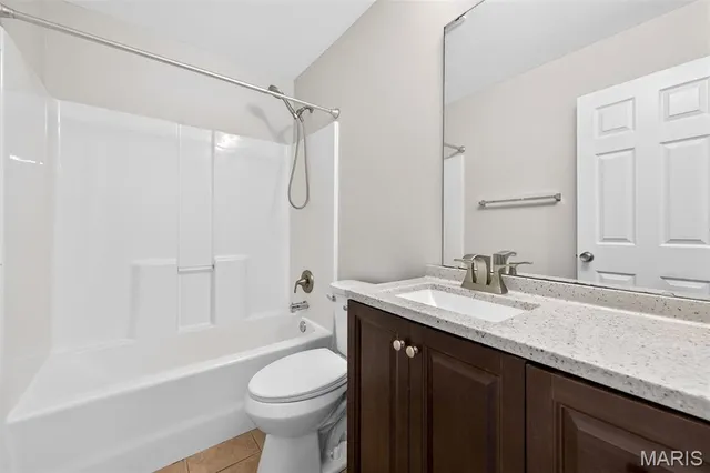 $2,150 | 373 Montclair Tower Drive, St. Charles, MO 63303