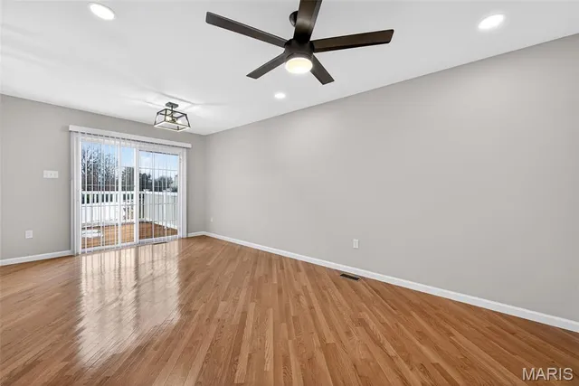 $2,150 | 373 Montclair Tower Drive, St. Charles, MO 63303