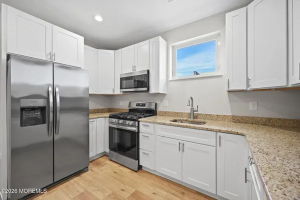 $2,400 | 207 Main Street, Unit D, Toms River, NJ 08753