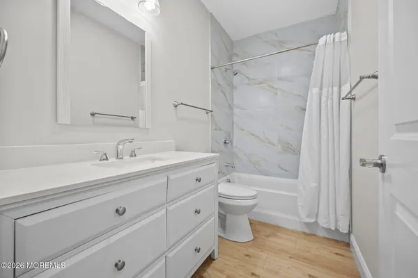 $2,400 | 207 Main Street, Unit D, Toms River, NJ 08753