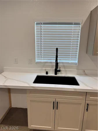 $2,550 | 2570 Bonano Court, Las Vegas, NV 89108