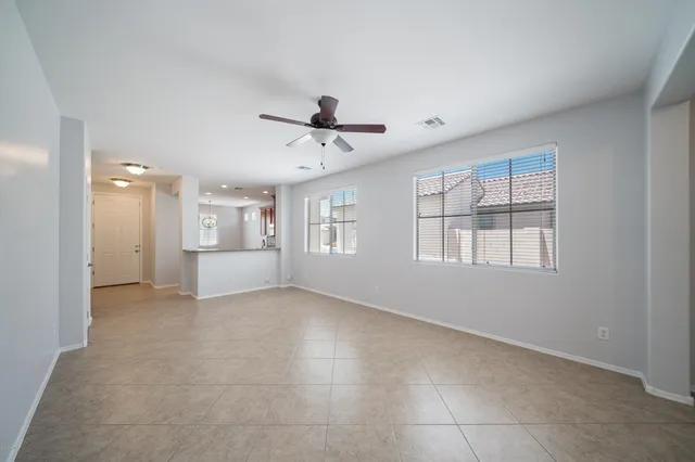 $2,250 | 1774 West Pelican Drive, Chandler, AZ 85286