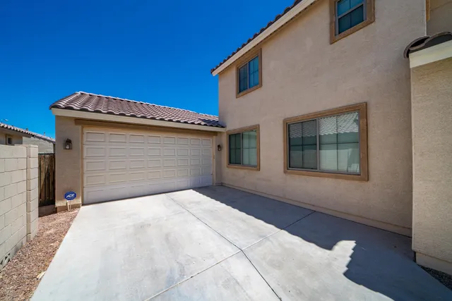 $2,250 | 1774 West Pelican Drive, Chandler, AZ 85286