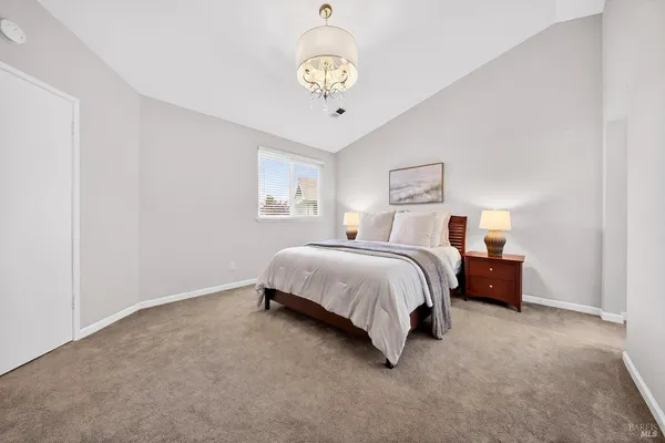 $949,000 | 26 Jason Court, Petaluma, CA 94954