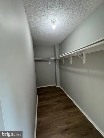 $2,300 | 27 Mendrey Court, Trenton, NJ 08648