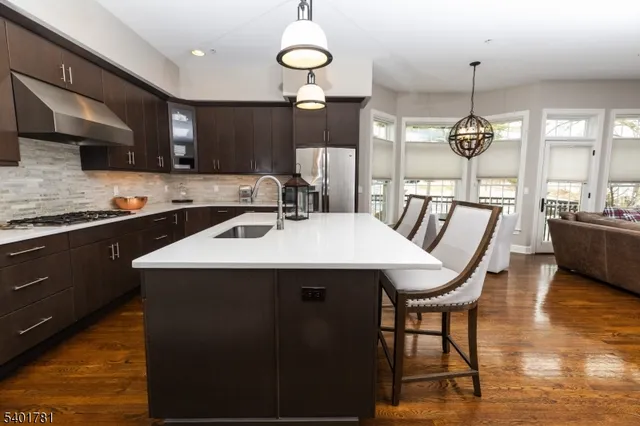 $1,399,999 | 6 Howland Terrace, Morristown, NJ 07960