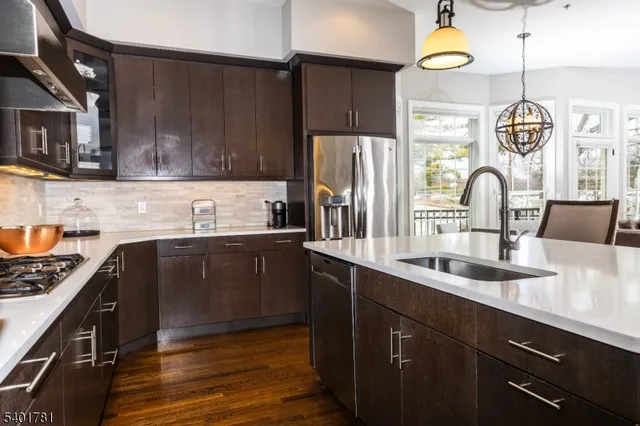 $1,399,999 | 6 Howland Terrace, Morristown, NJ 07960