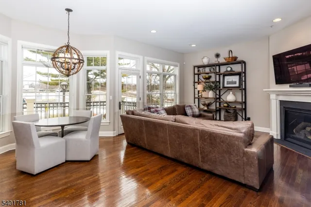 $1,399,999 | 6 Howland Terrace, Morristown, NJ 07960