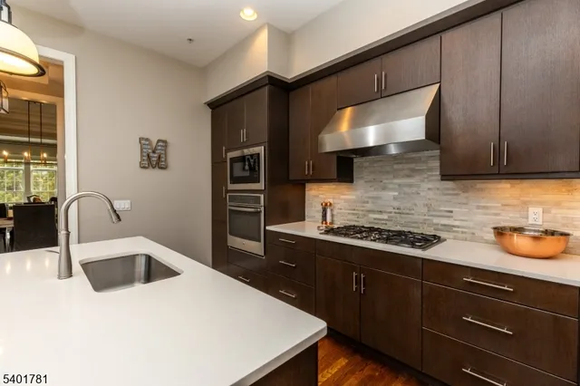 $1,399,999 | 6 Howland Terrace, Morristown, NJ 07960