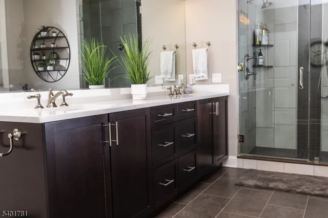 $1,399,999 | 6 Howland Terrace, Morristown, NJ 07960