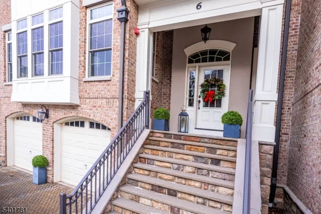 $1,399,999 | 6 Howland Terrace, Morristown, NJ 07960