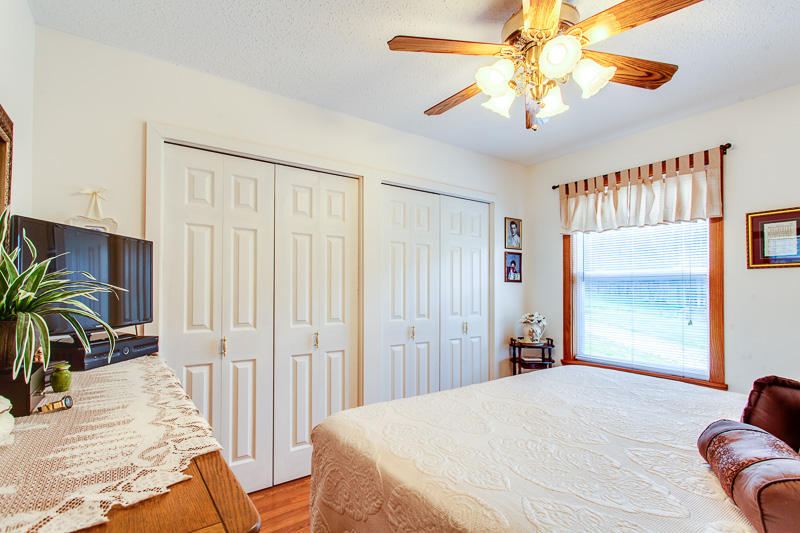 438 Old Dutch Valley Road Clinton, TN 37716 - Photo 16 of 40 022190403-5-438OldDutchValleyRdClintonTN