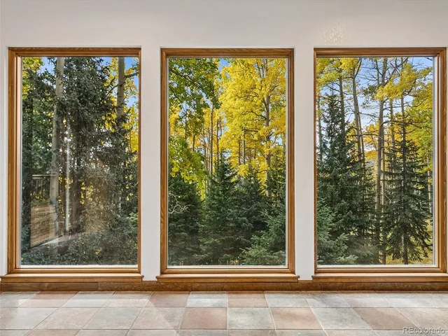 $925,000 | 95 Meadowlark Drive, Evergreen, CO 80439