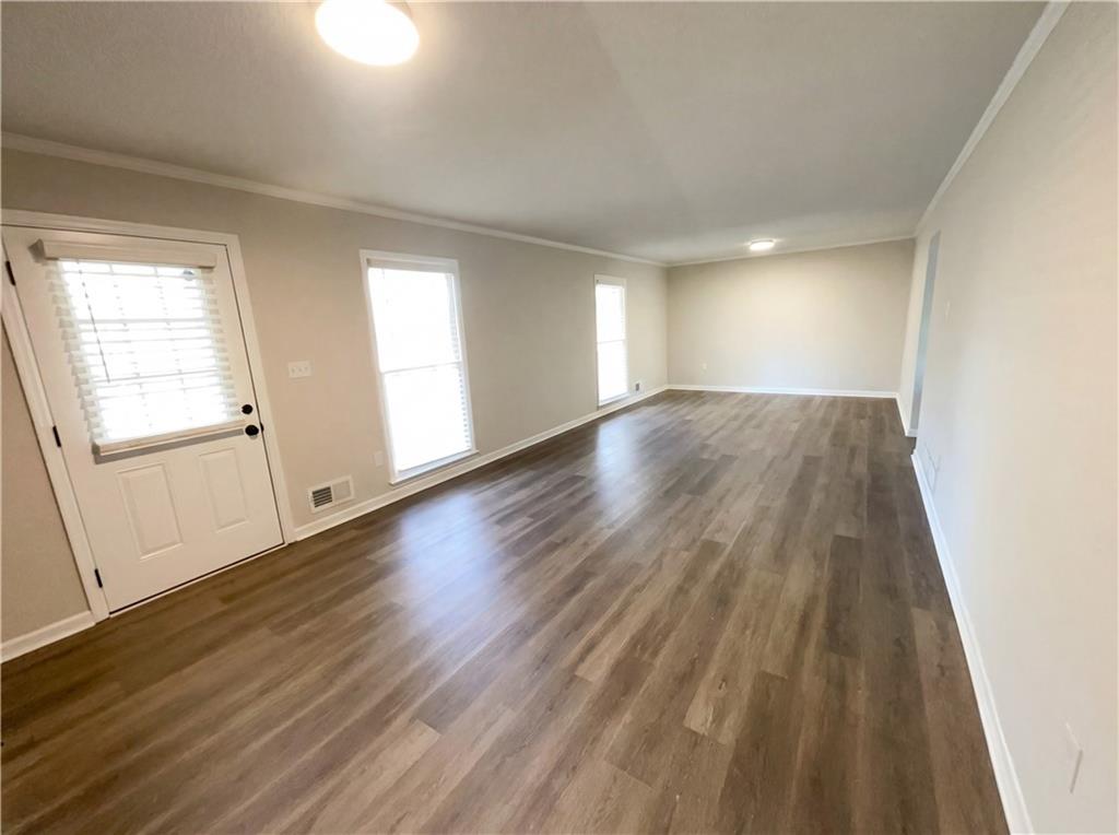 32 Banks Street Maysville, GA 30558 - Photo 3 of 41