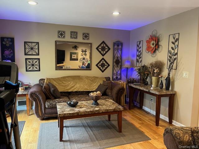 4 Fox Path Coram, NY 11727 - Photo 5 of 15