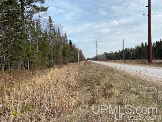 5994 Linden Road Manistique, MI 49854 - Photo 7 of 13 Gallery Image 7