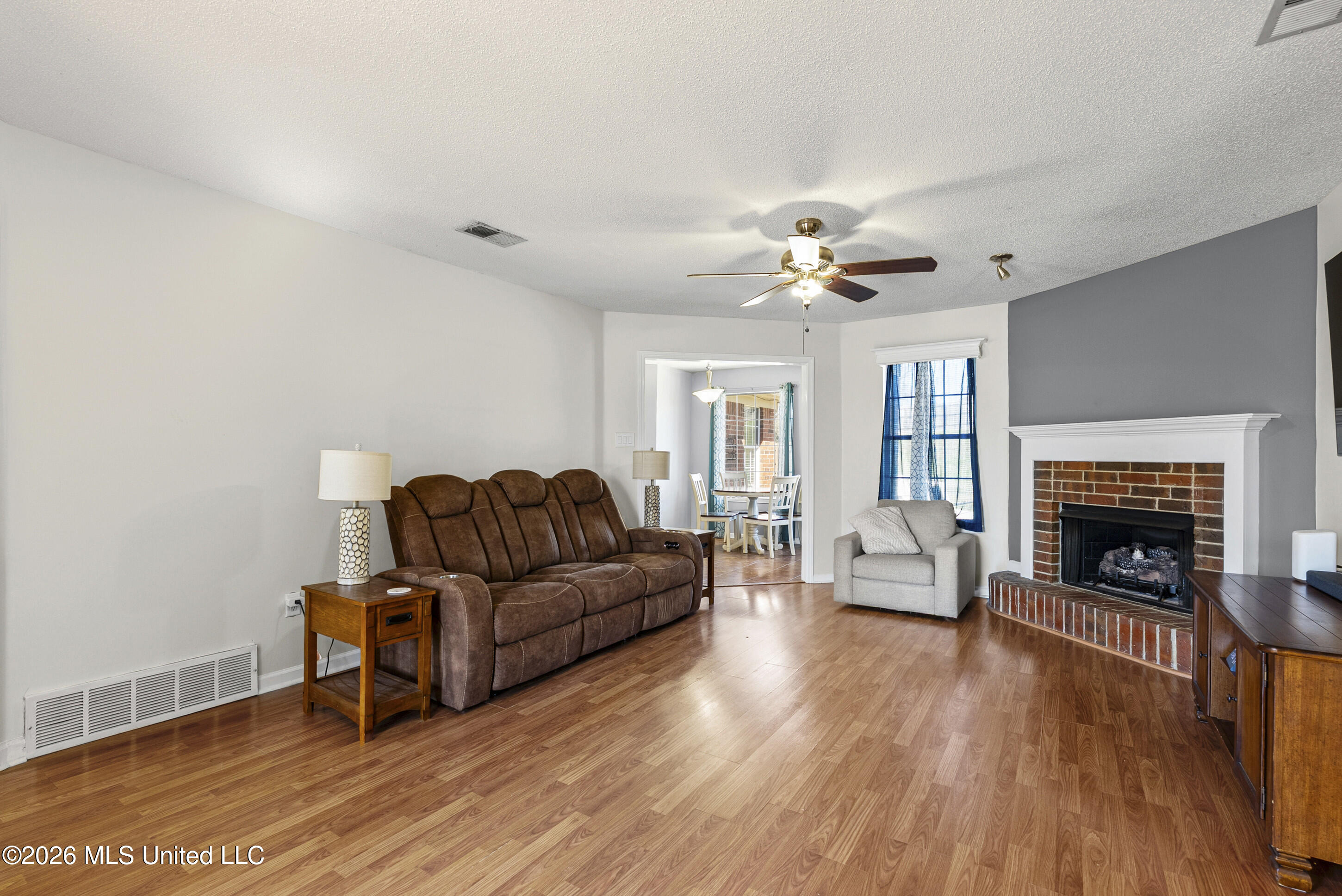 10550 Rose Lane Olive Branch, MS 38654 - Photo 4 of 27 4_dsc00209_print