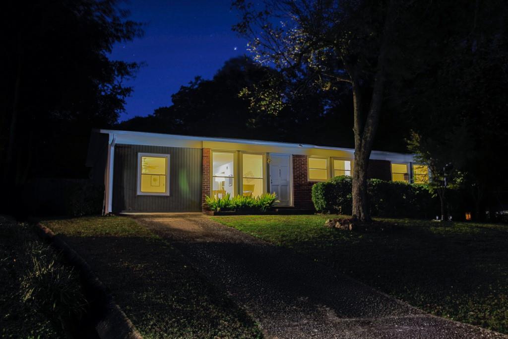 989 Greenbriar Circle Decatur, GA 30033 - Photo 1 of 1