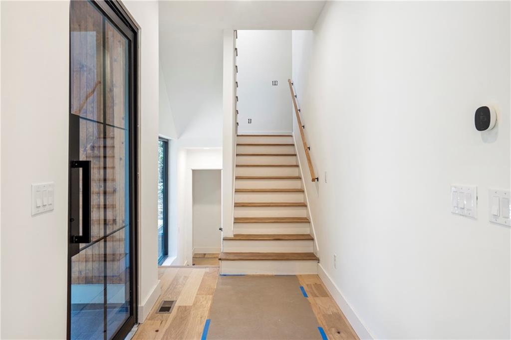 3626 North Stratford Road Northeast Atlanta, GA 30342 - Photo 17 of 24