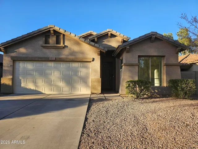 $519,900 | 4574 East Murrieta Road, Gilbert, AZ 85297