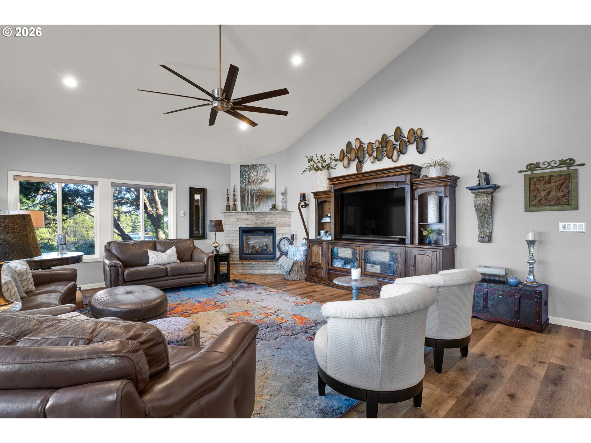 101 Shoreline Drive Florence, OR 97439 - Photo 7 of 47