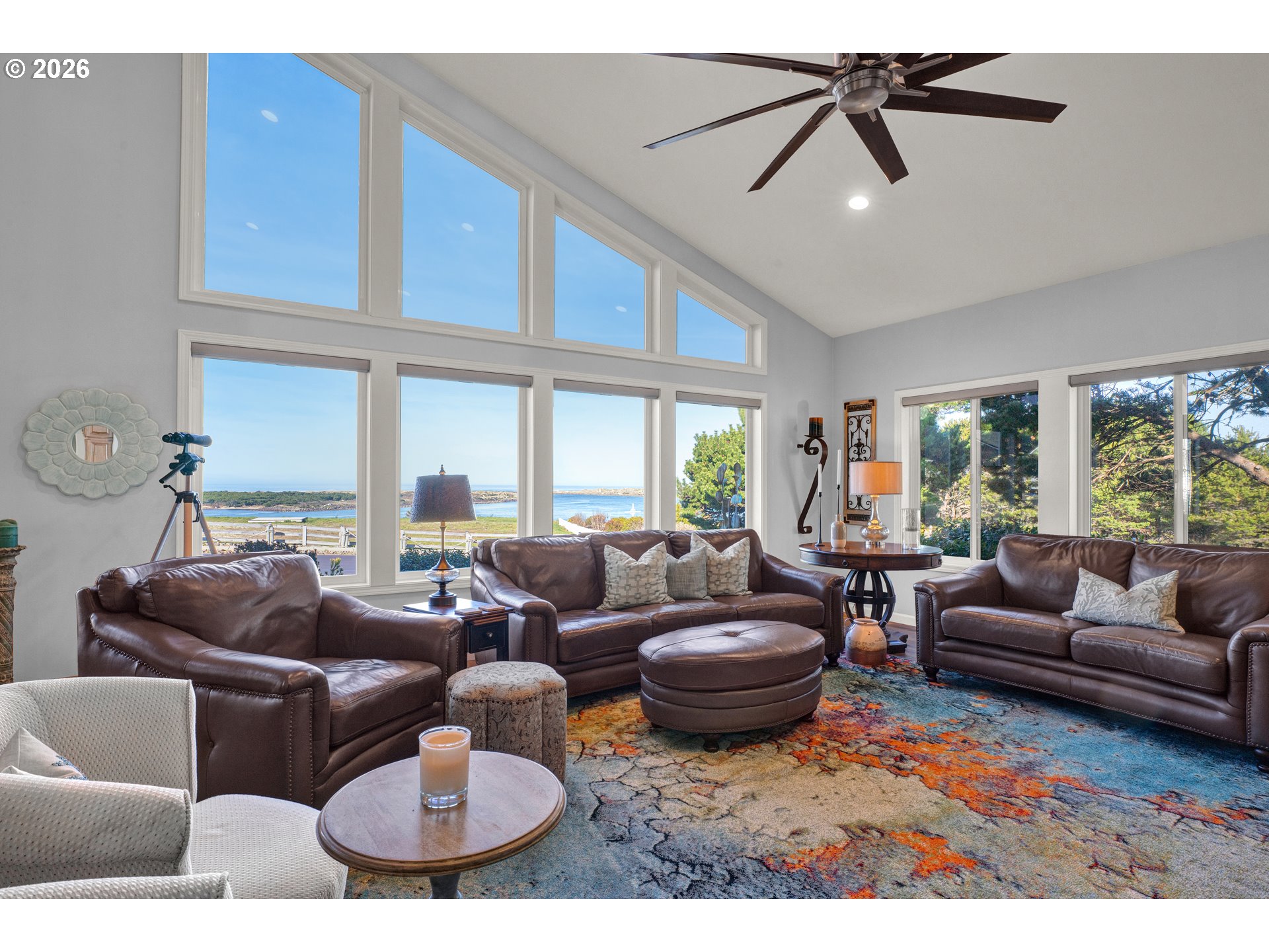 101 Shoreline Drive Florence, OR 97439 - Photo 9 of 47