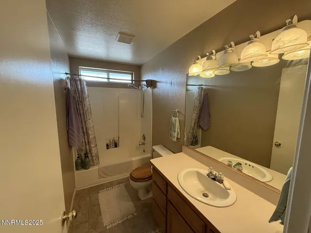 $449,900 | 5212 Toyon Drive, Fallon, NV 89406