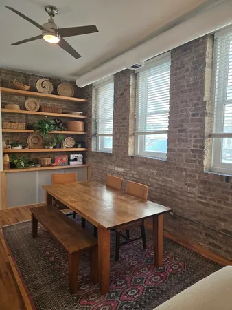 $2,600 | 515 North Noble Street, Unit 115, Chicago, IL 60642