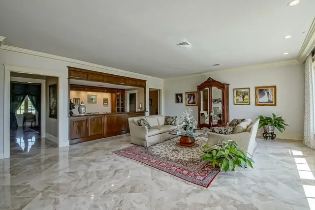 $1,250,000 | 10 Villere Place, Destrehan, LA 70047