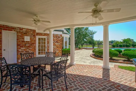 $1,250,000 | 10 Villere Place, Destrehan, LA 70047