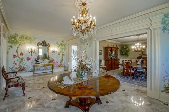 $1,250,000 | 10 Villere Place, Destrehan, LA 70047