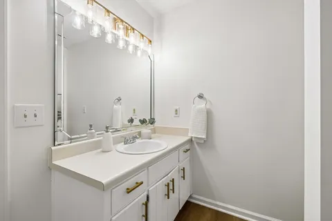 $274,900 | 113 Westerly Drive, Nashville, TN 37221