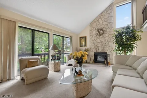 $589,000 | 108 Westgate Drive, Edison, NJ 08820