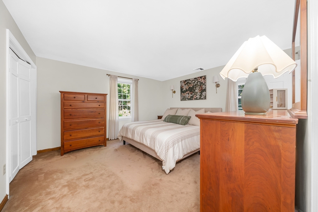 18 Acorn Path Groton, MA 01450 - Photo 17 of 31