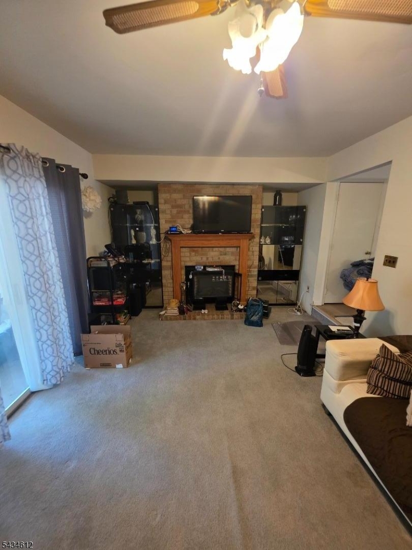 394 Rittenhouse Court North Brunswick, NJ 08902 - Photo 8 of 18