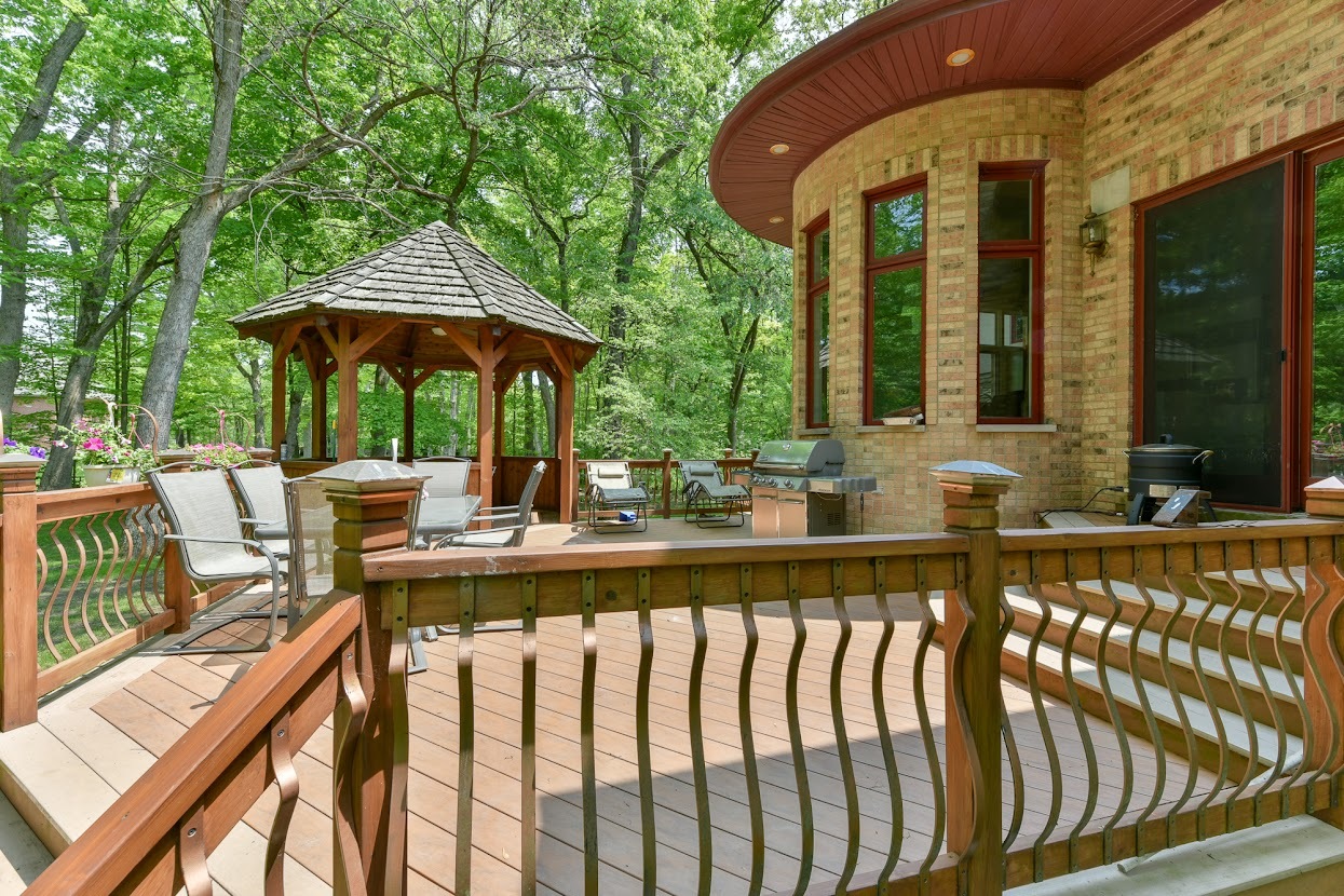 3200 Blackthorn Road Riverwoods, IL 60015 - Photo 5 of 15 Gallery Image 5