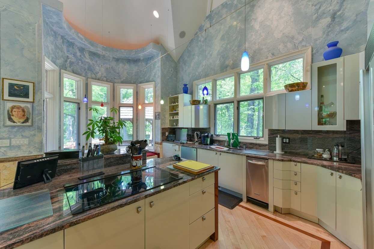 3200 Blackthorn Road Riverwoods, IL 60015 - Photo 8 of 15 Gallery Image 8