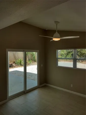 $3,700 | 830 East 18th Avenue, New Smyrna Beach, FL 32169